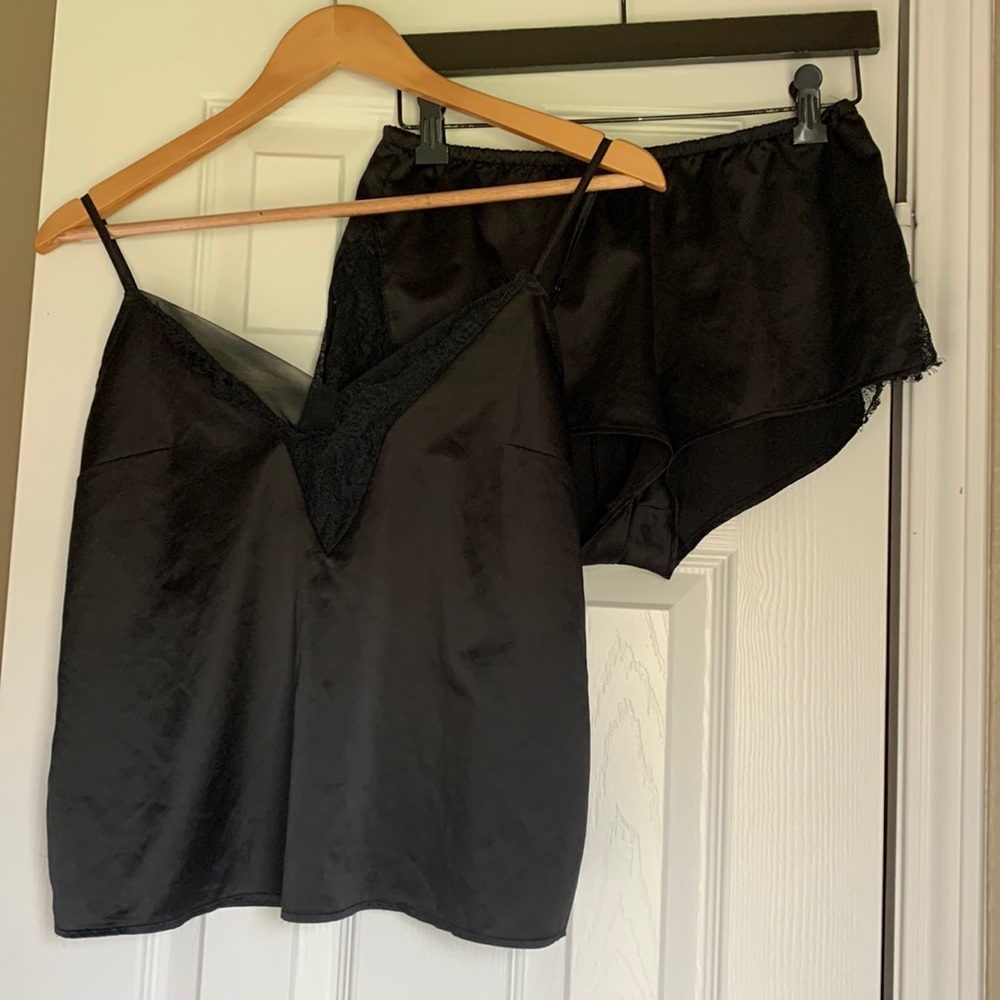 Gilligan & O’Malley Women’s Silk Pajama Short Set